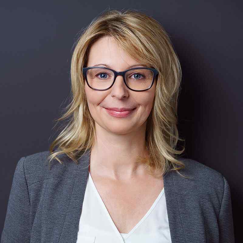 https://attorneygurus.com/wp-content/uploads/2019/10/image_team_08.jpg